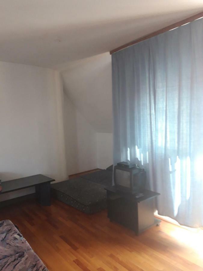 Zsigmond Ház Poroszlo Exterior foto